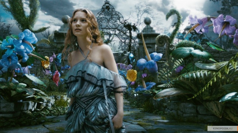 kinopoisk.ru-Alice-in-Wonderland-1003144.jpg