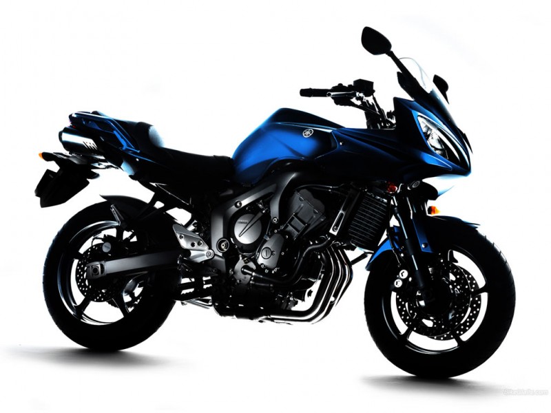 Yamaha_FZ6_Fazer_S2_2007_13_1024x768.jpg